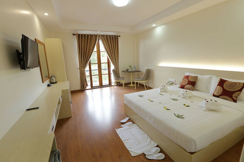 Фото Hotel Mya Yar Pin