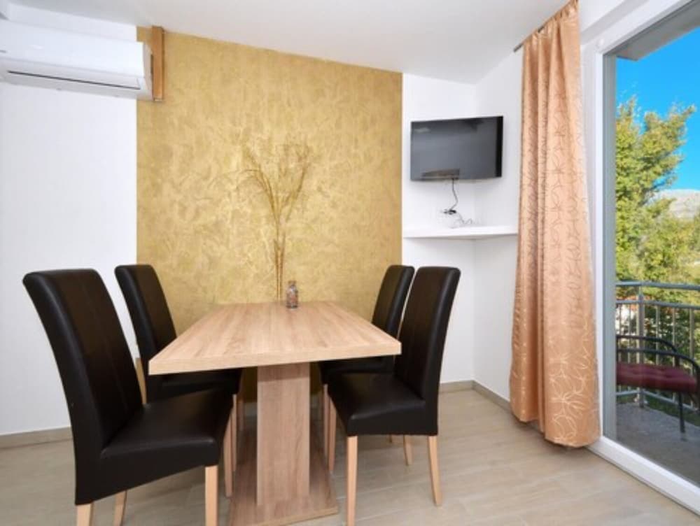 Фото Lobster Apartments