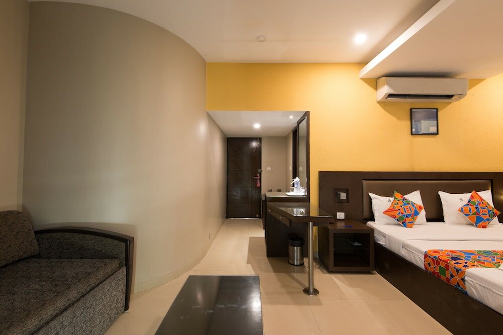 Фото FabHotel Santhome Inn