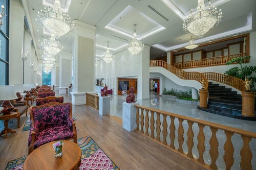 Гостиница Empress Premier Hotel в Чиангмае