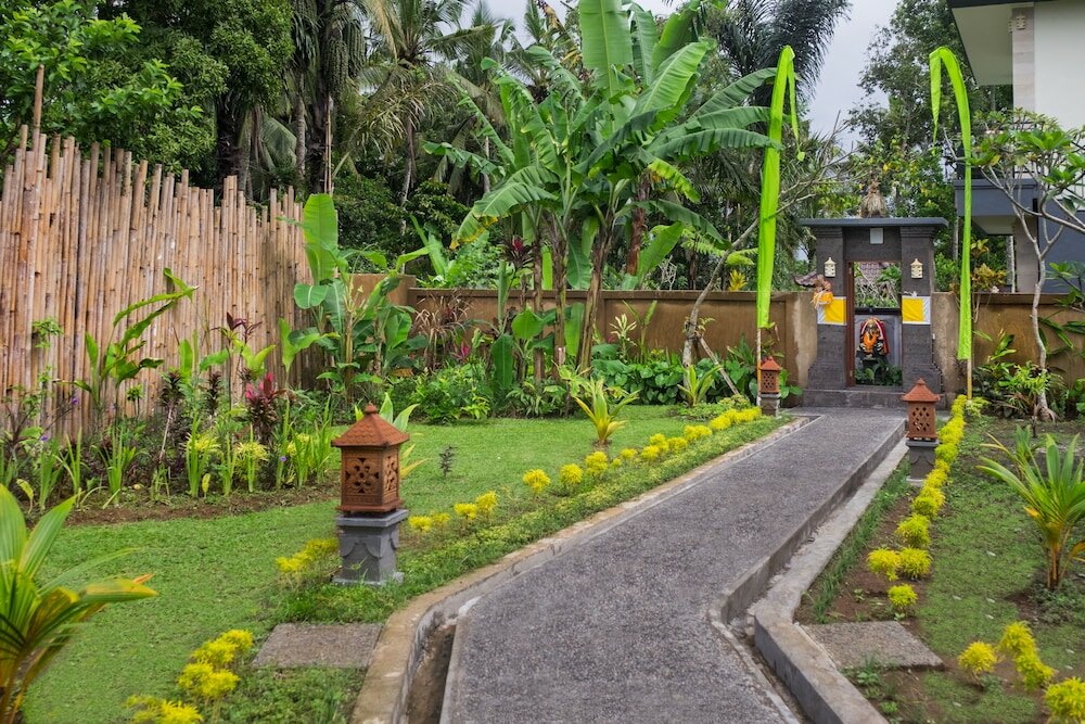 Фото Tirta Asri Ubud Villa