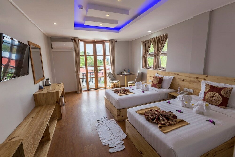 Фото Hotel Mya Yar Pin