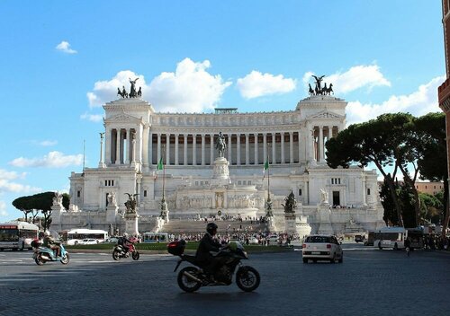 Гостиница Piazza Venezia Grand Suite в Риме