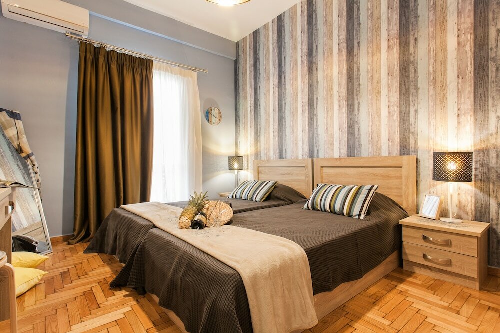 Фото Central Quiet Safe Apartment