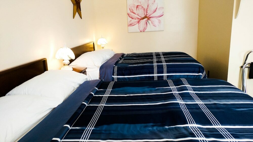 Фото The Shawville Hotel