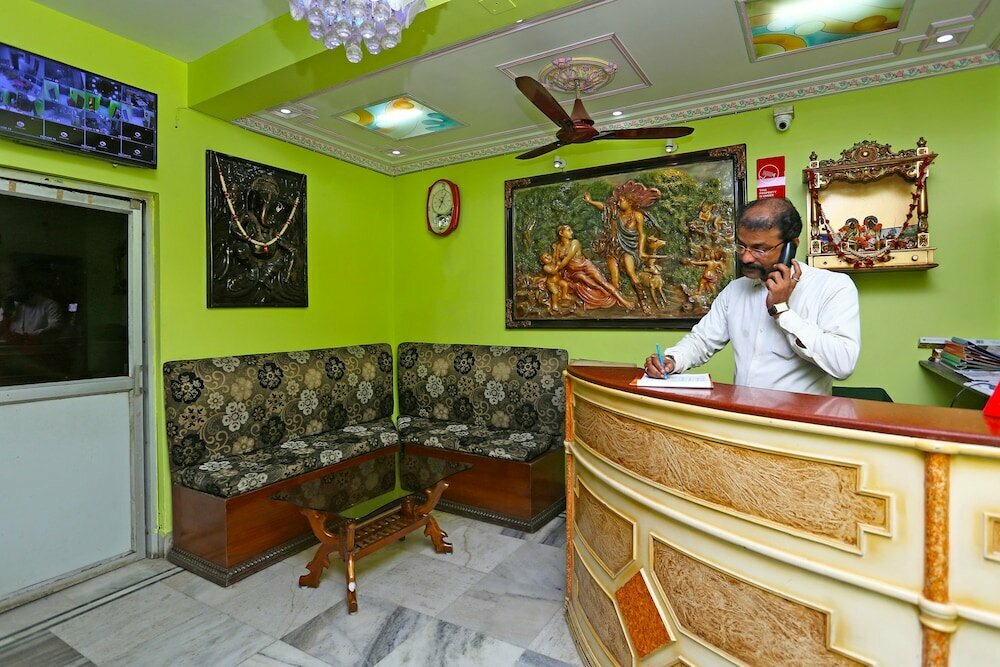 Hotel Oyo 13568 Debalay Guest House, Calcutta, photo
