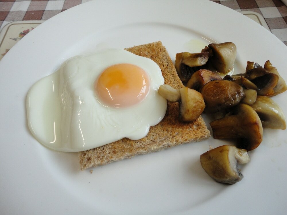 Фото Eypeleaze B & B