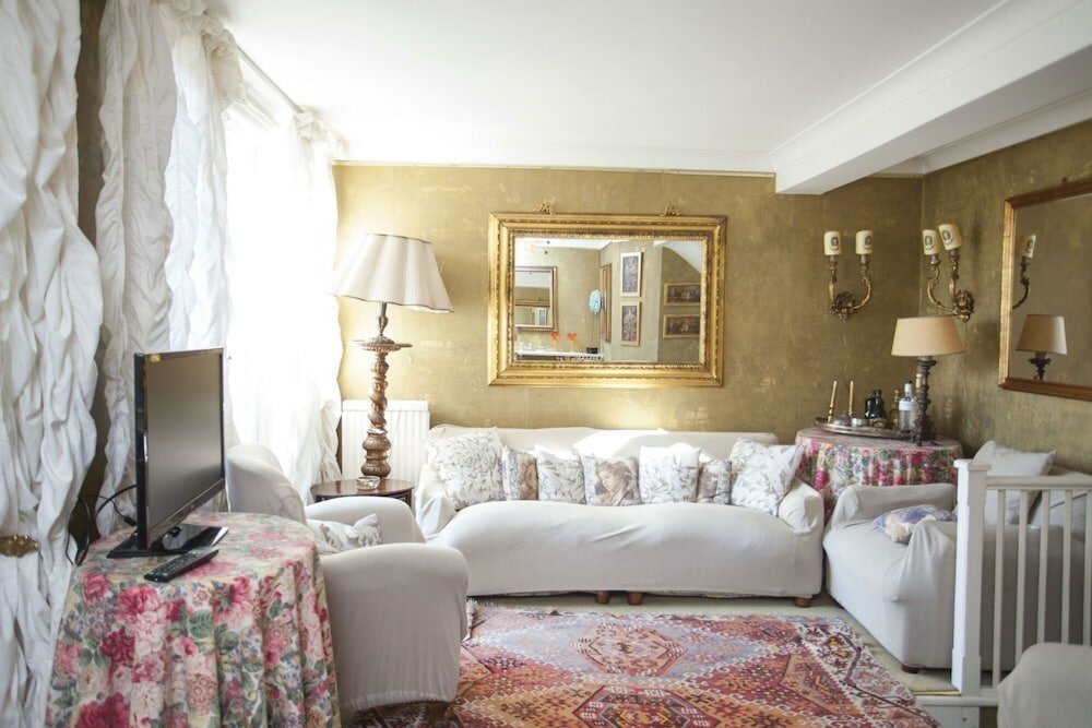 Фото Chelsea for History and Art Lovers