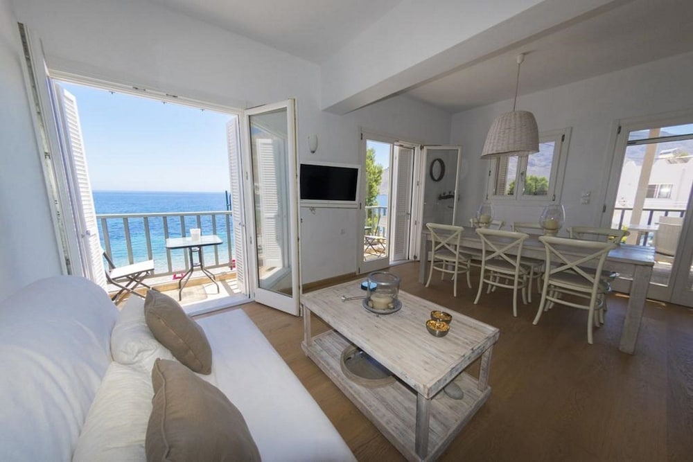 Фото Uno Apartments