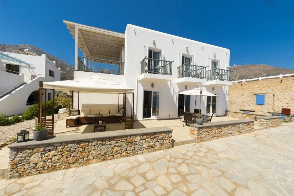 Фото Uno Apartments