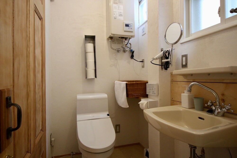 Фото Small Town Hostel Hakodate