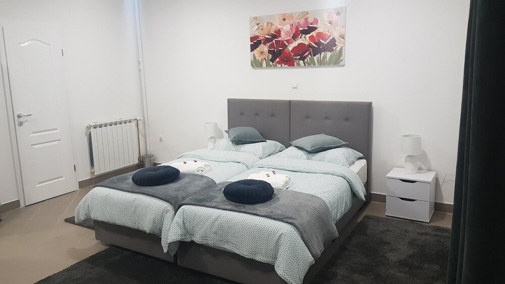 Фото Marko Airport Rooms