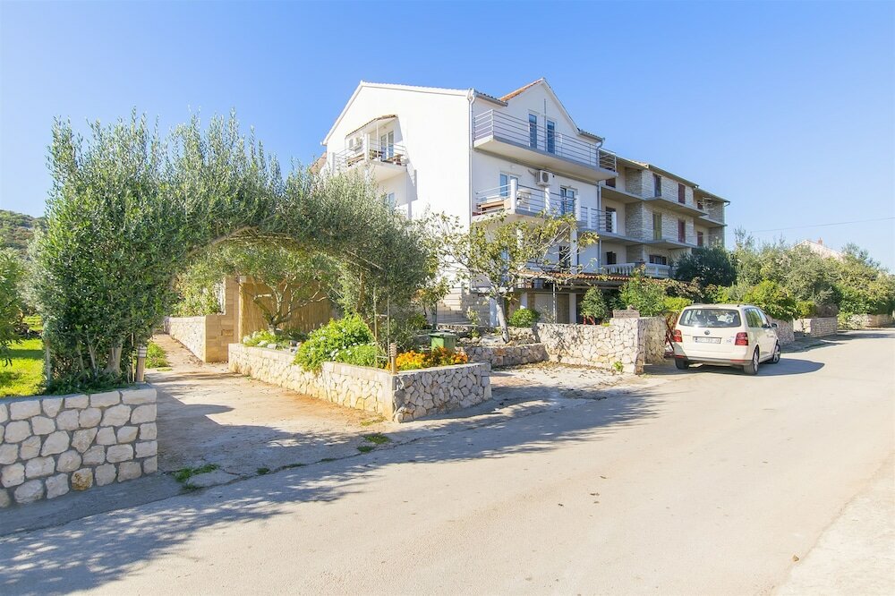 Фото Apartments Irena