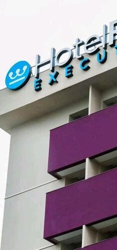 Гостиница Hotel Real Executive в Гоянии