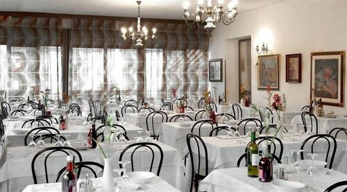 Гостиница Hotel Miramonti в Монтекатини-Терме