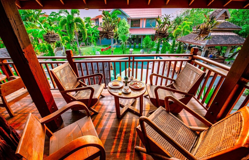 Фото Vila Villa Resort in Town