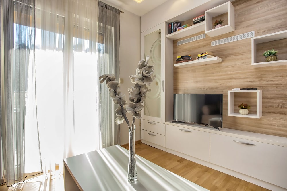 Фото Lux Apartment Goodness