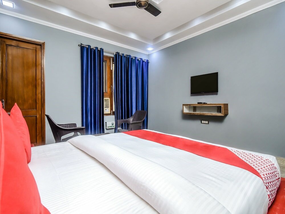 Фото Oyo 18254 Glorious Stayz