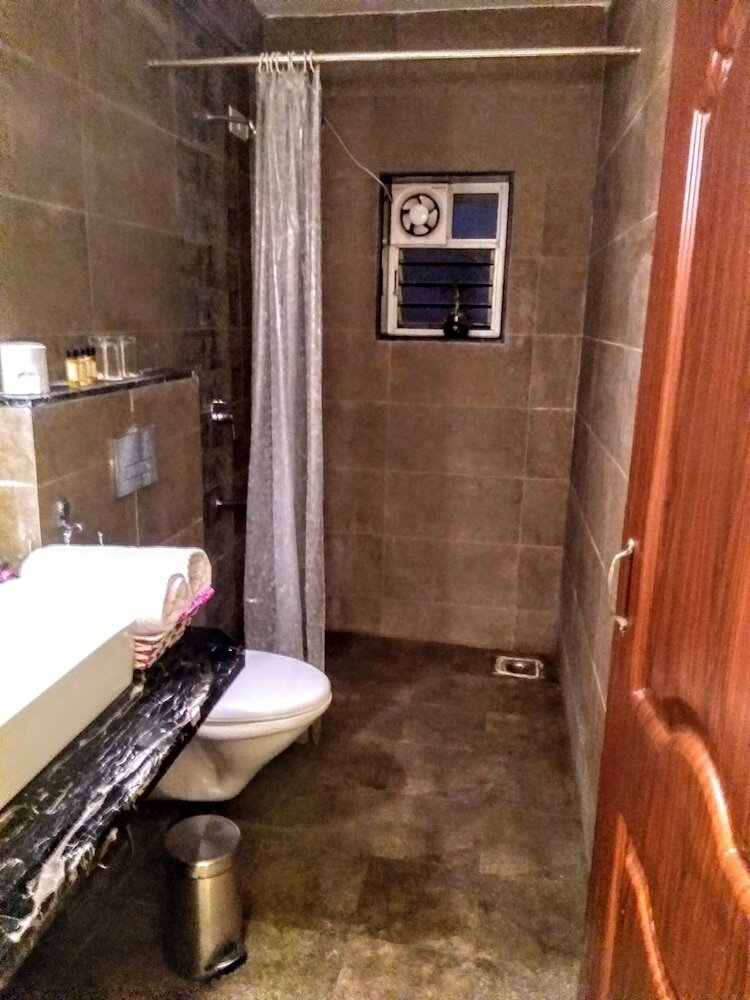 Фото Hotel Karon Premium