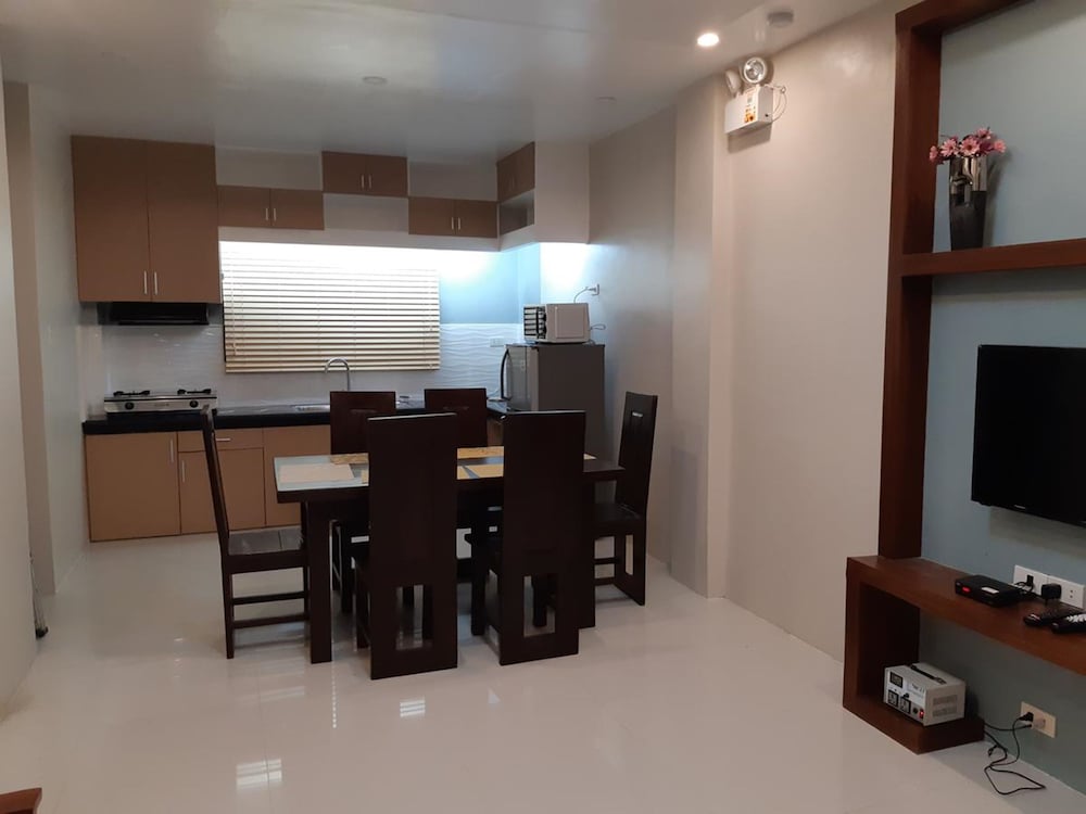 Фото Restful 3br Hillside Duplex