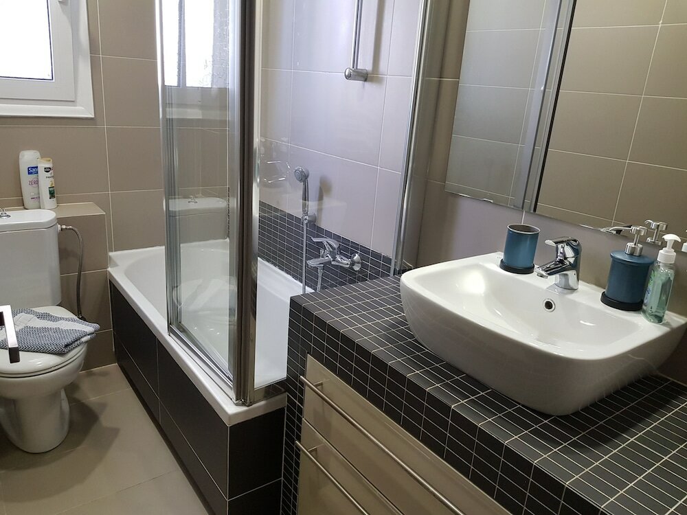 Фото Stylish Urban Apartment