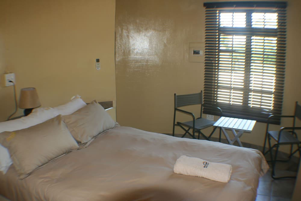 Фото Distinctly Africa - Manyeleti