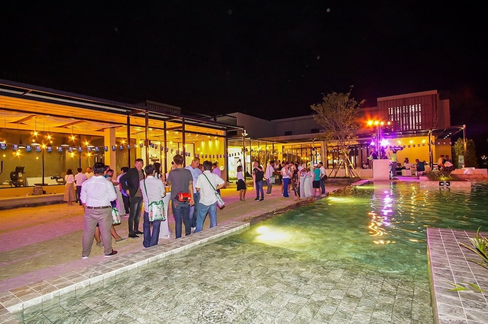 Фото The Gallery Hotel Nai Harn