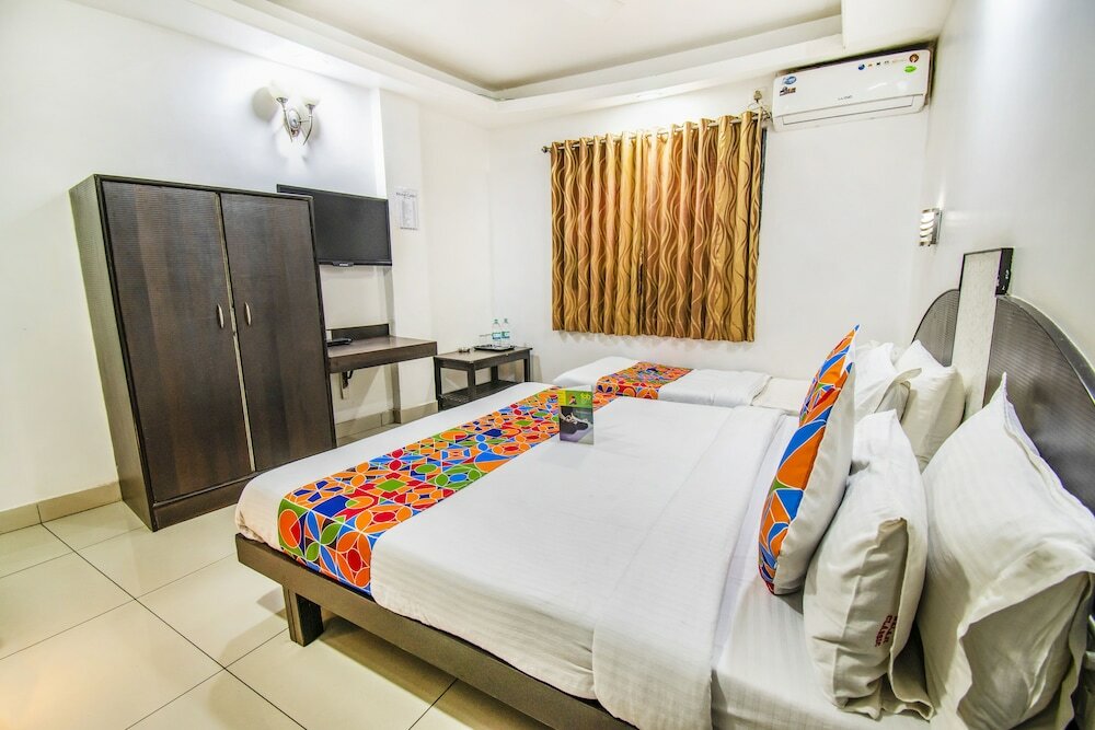 Фото Balaji Classic Hotel