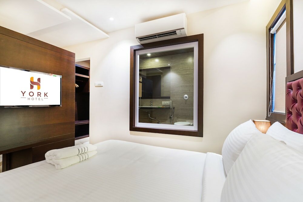 Фото York Hotel Kochi