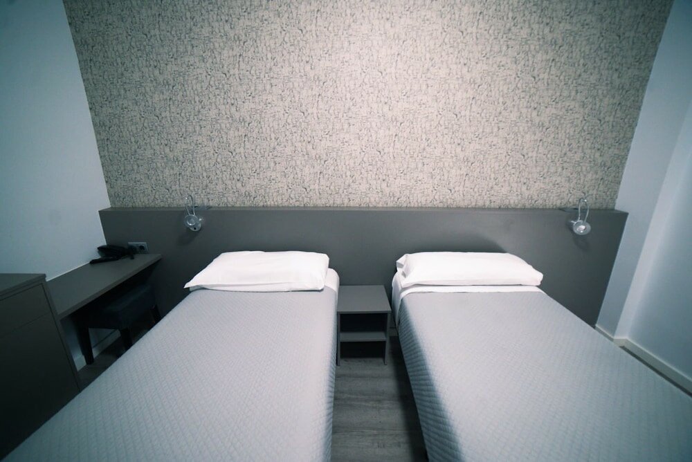 Фото Hotel Alguer Camp Nou