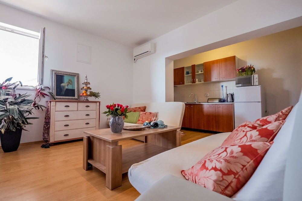 Фото Maja apartment-Sunset view Cavtat 1 i 2