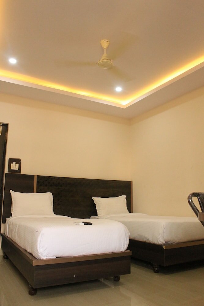 Фото Hotel Asian International