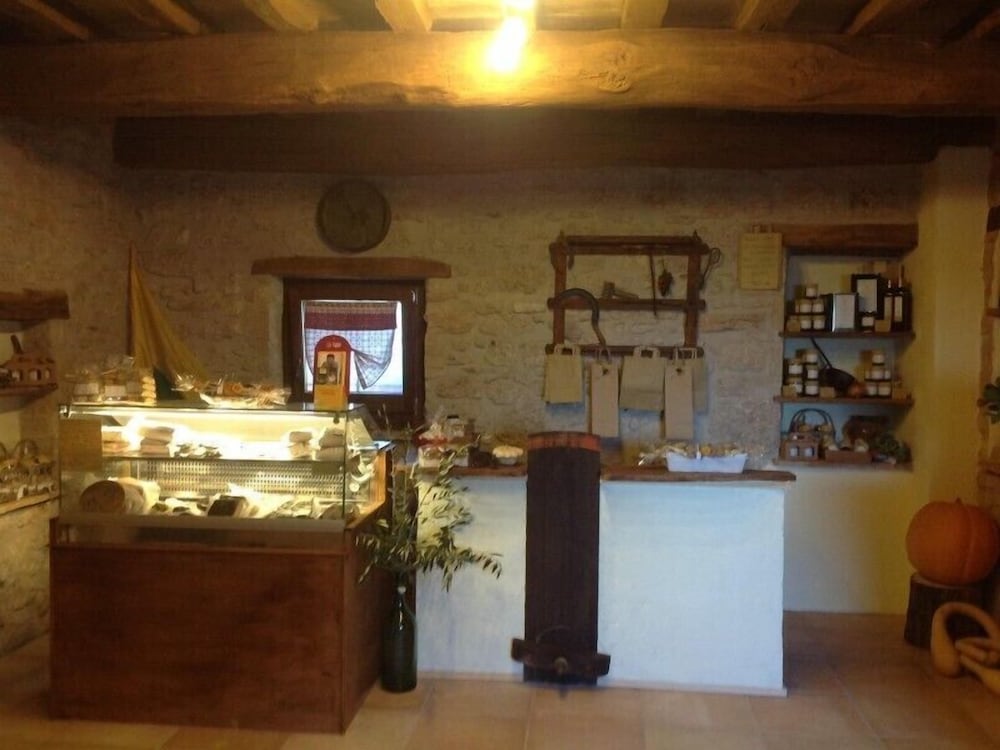 Фото Agriturismo Santa Caterina