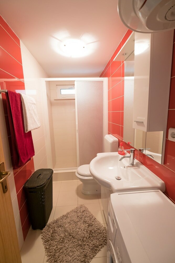 Фото Maja apartment-Sunset view Cavtat 1 i 2