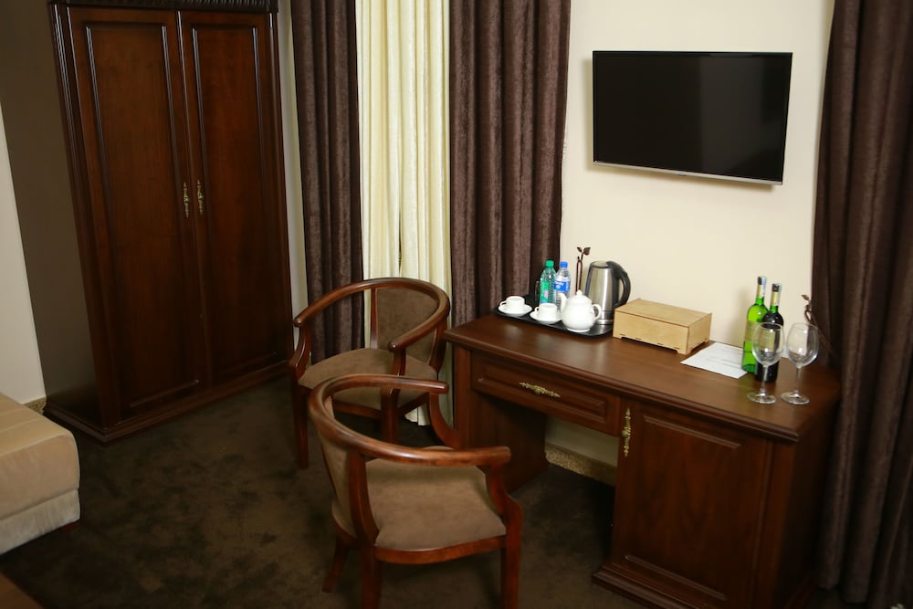 Фото  Boulevard Palace Hotel