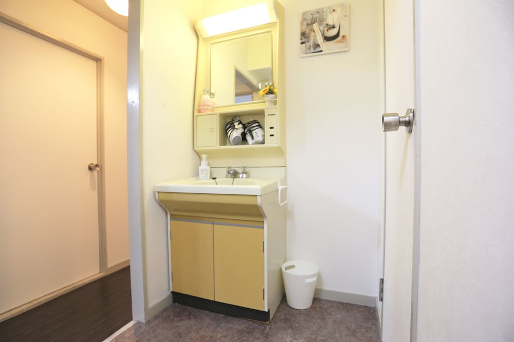 Фото Dotonbori Riverside Apartment