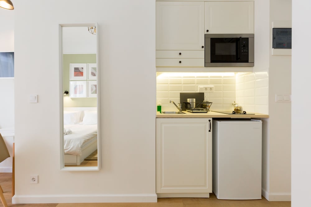 Фото Dinostratus House