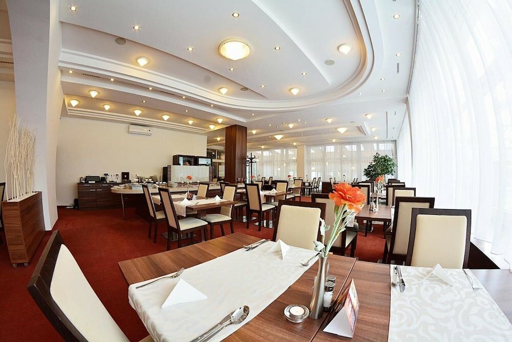 Фото Alexandra Šport Hotel