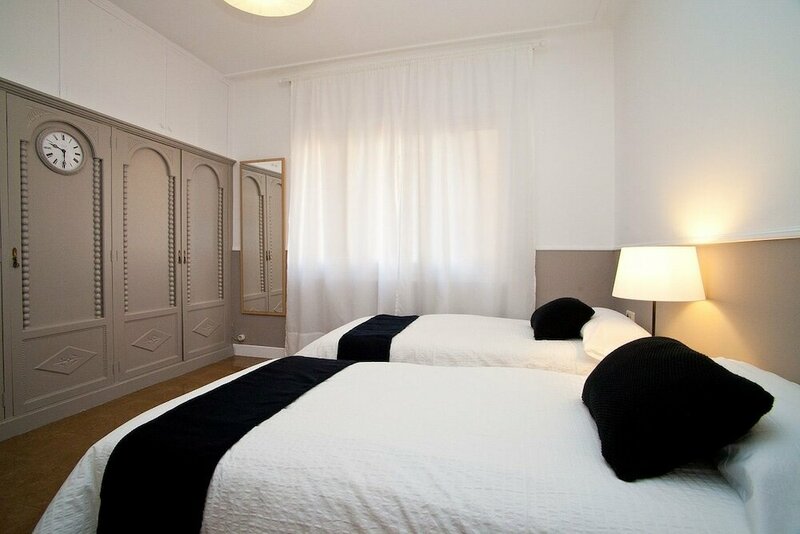 Гостиница Cute & Spacious Eixample Apartment