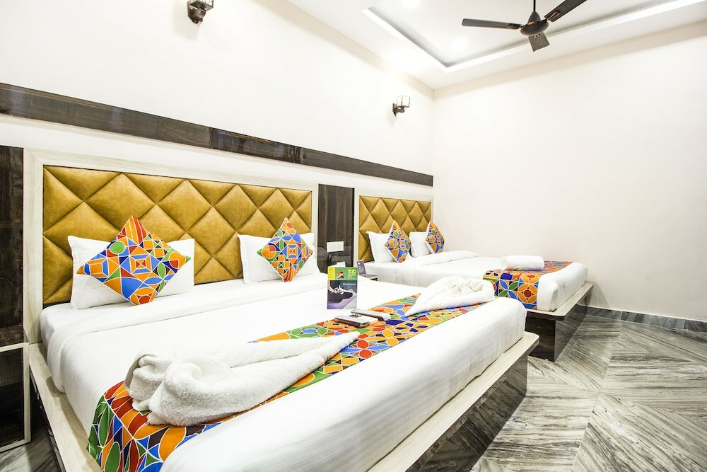 Фото FabExpress Sant Golden Temple