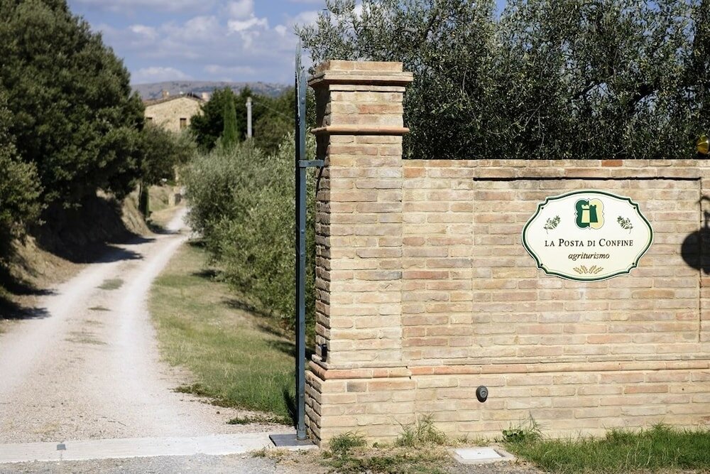 Фото Agriturismo La Posta di Confine