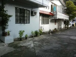 Гостиница Js3 Studio Apartments - Adults Only в Легаспи