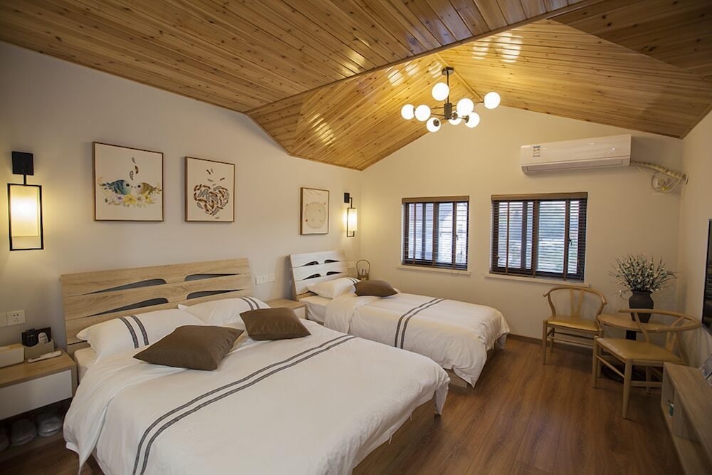 Фото Floral Hotel Nanjing Zuolingyoushe