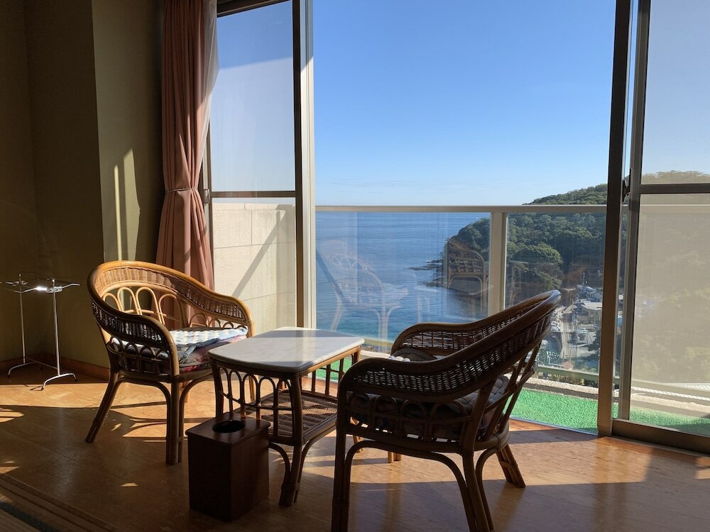 Фото Manazuru Marin