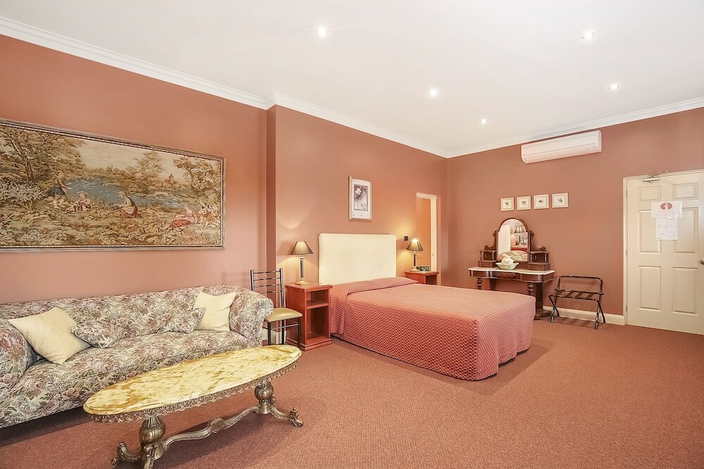 Фото Grand Central Accommodation B&b Cobden