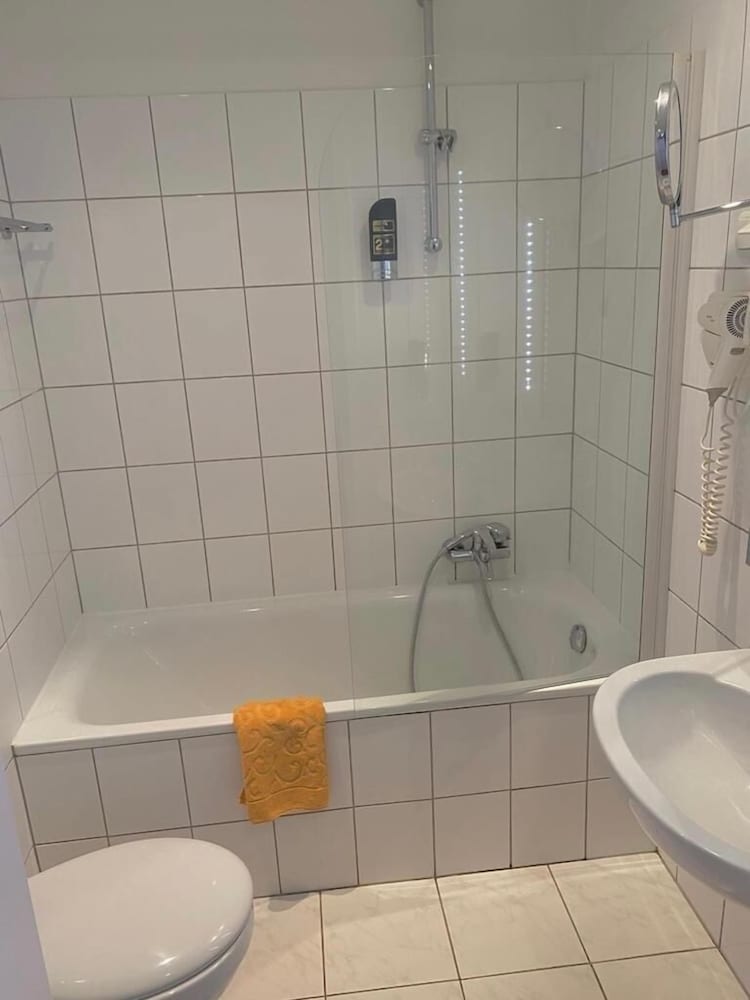 Фото Hotel Franken an der Messe