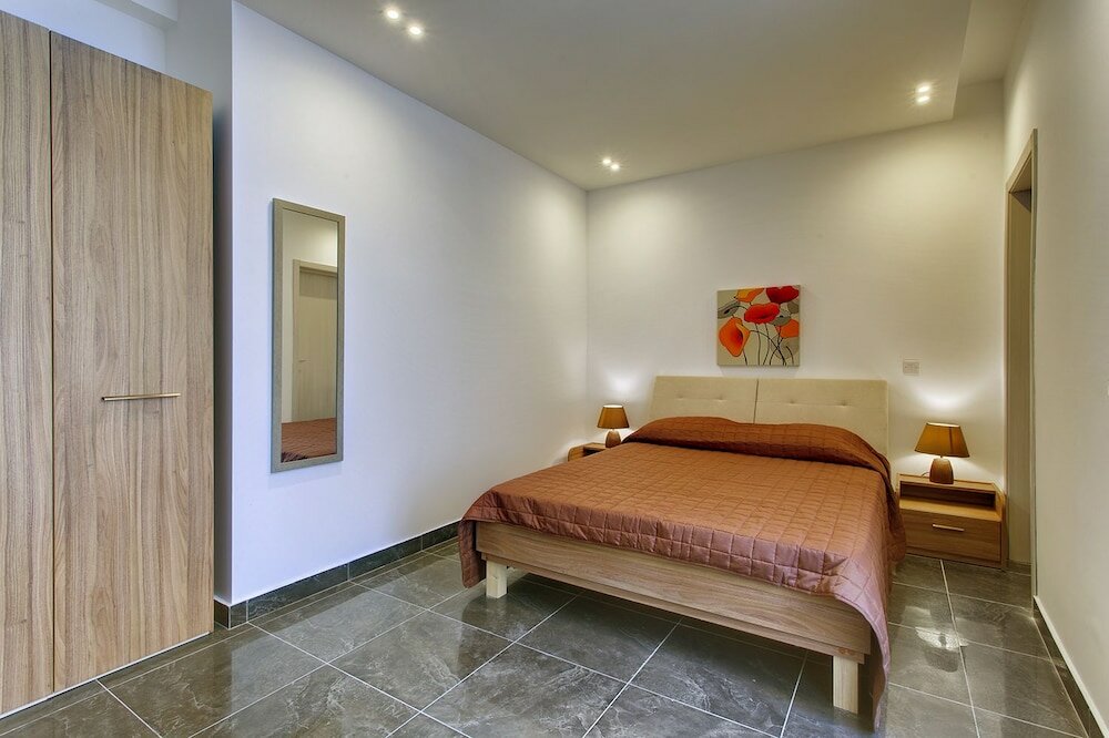 Фото Deluxe Studio in a Prime Location, Wifi