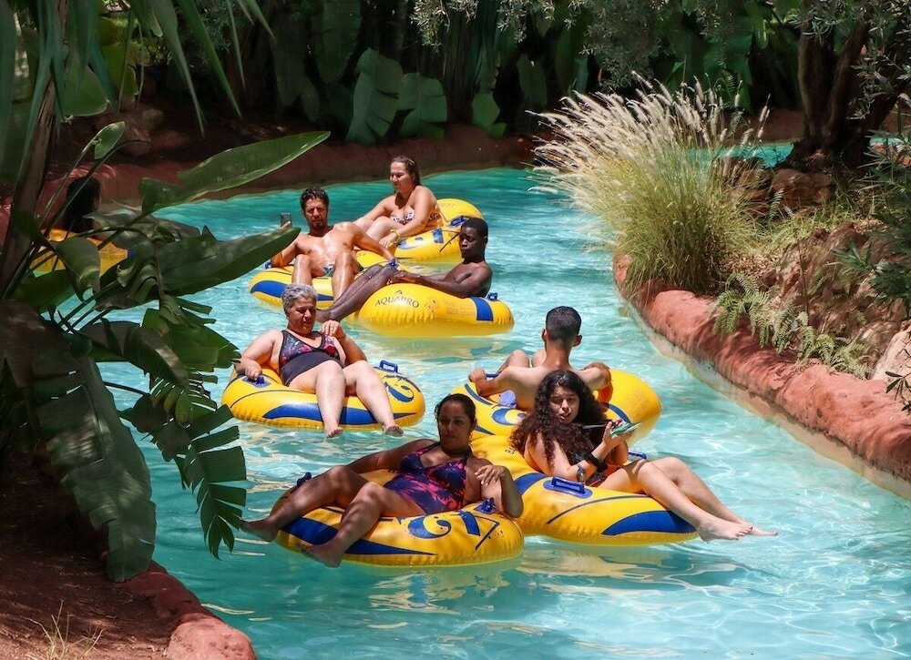 Фото Oasis Lodges