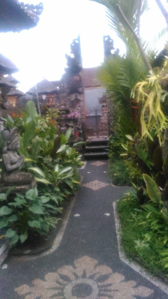 Фото Dewi Antara Homestay