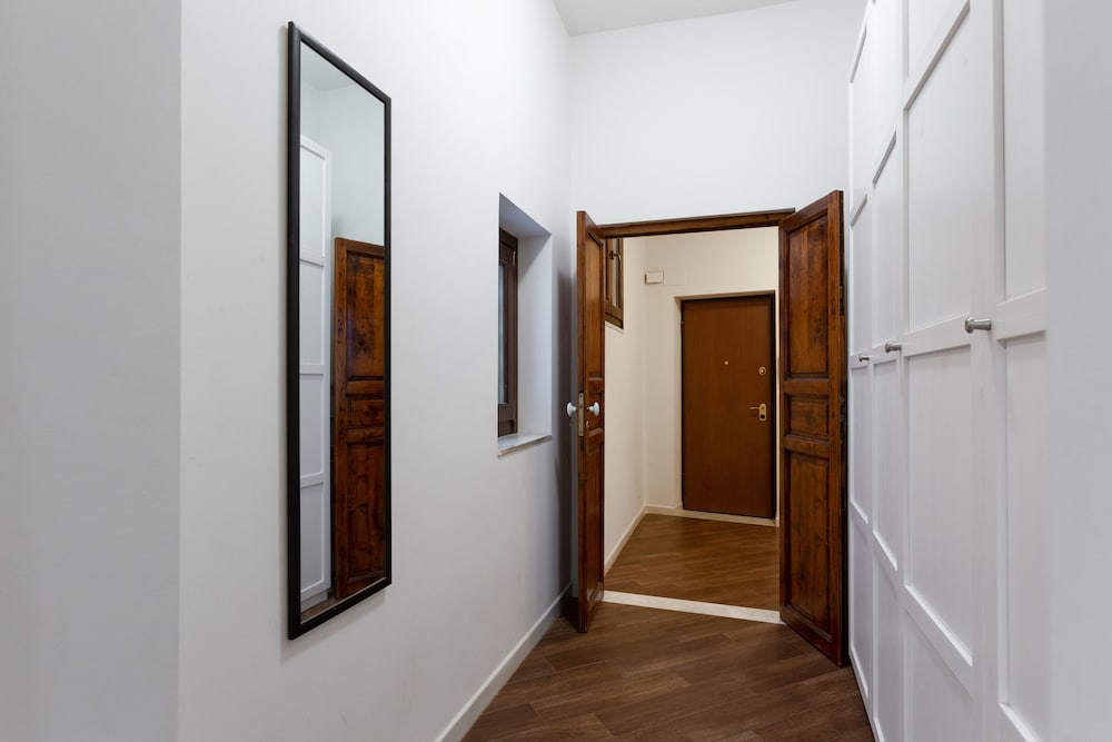 Фото Quattro Canti Charming Flat